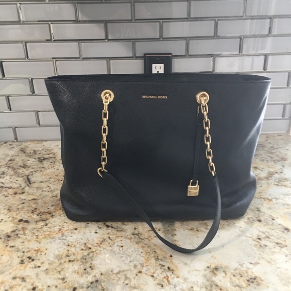 Michael Kors 👜 - Picture 2 of 10